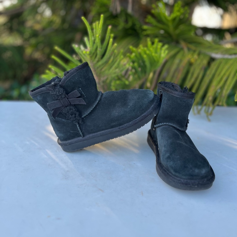 Koolaburra by Ugg Boots Girls Size: 13Y